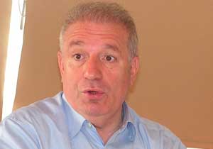 Yarış Şener'le Aşık arasında mı?