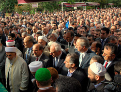 Ahmet Albayrak toprağa verildi