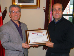 Canalioğlu TS onur üyesi oldu