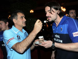 Onur'un doğum günü kutlandı