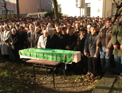 Kaza kurşunu ile hayatını kaybetti