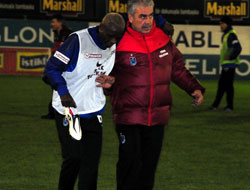 Yattara idmanı tamamlayamadı!