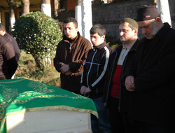 Ağabeyden kardeşe en zor görev!