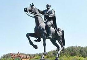 Ne dediğini sanıyor bu adam!