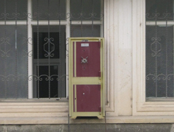 Bağış kutusu değil bağış kasası