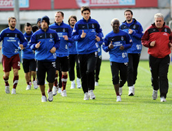 Aman Alanzinho dikkat et!