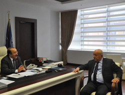 Sadri Şener Akyazı'yı sordu