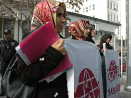 Danıştay önünde başörtülü eylem