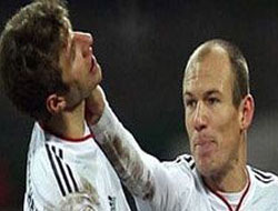 Bundesliga'da kavga çıktı!