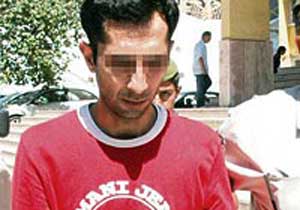 Öz annesini bıçaklayarak öldürdü!