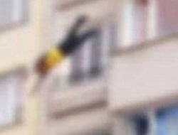 Liseli kız canına kıydı!