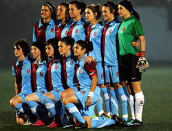 TS'li bayanlar Buca'yı yendi