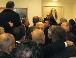 Tokat attım, yumruğu vurdum