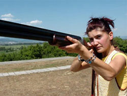 Şampiyon Milli atıcı kendini vurdu!