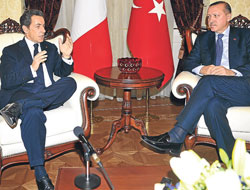 "Terbiyesiz bir adamın oturuşu"