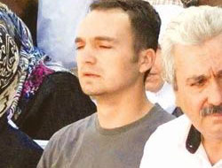 Polis Mahkemede silah çekti!