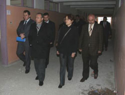 Vali Kızılcık yerinde denetledi