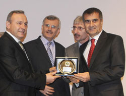 "Yılın Örnek Spor Adamı" seçildi