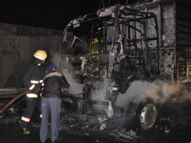 Küçük bir kıvılcım otobüsü kül etti