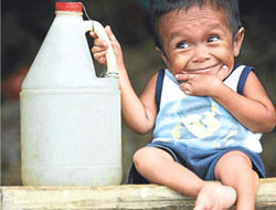 Dünyanın en küçük adamı!