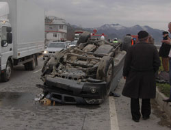 Trafik yine can aldı: 1 ölü, 3 yaralı