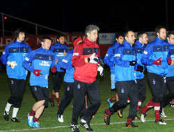 TS 20.03.2011 / 19.00'a odaklandı