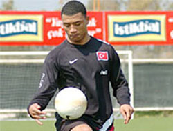 Kazım Kazım'a 'babalık' izni!