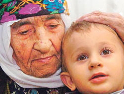 100 yaşında 100 torunu var!