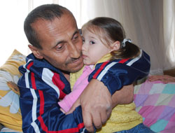 Baba ile 3 yaşındaki kızının dramı!