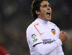 Fener'in gözdesi dayak yedi!