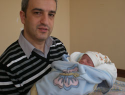 Oğuz Özbakan baba oldu