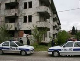 Katil zanlısı hastaneden kaçtı!