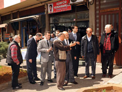 Başkan esnafla birebir görüştü