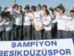 Beşikdüzüspor şampiyon oldu