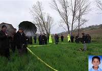 Cesedi ağaca asılı bulundu!