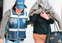 Uyuşturucu iç çamaşırından çıktı!