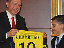 Başbakan'dan Fener methiyeleri!