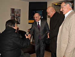 Bayraktar'dan İskender'e ziyaret!