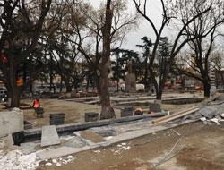 Meydan Parkı yapılıyor