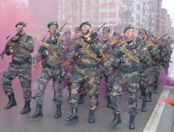 Özel Harekat'tan Bozkurt yürüyüş