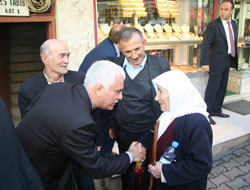 Koray Aydın'dan ilçelere çıkarma