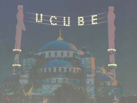 CHP, camiyi ucubeye benzetti!