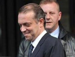 Cem Uzan'a kontör şoku!