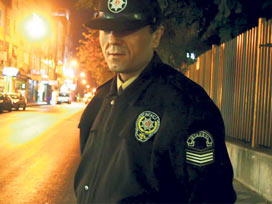 Emniyete geçen bekçinin hayali!