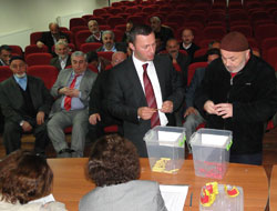 Trabzon'da konutlar teslim edildi