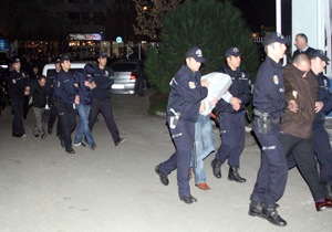 Ok meydanı'nda operasyon