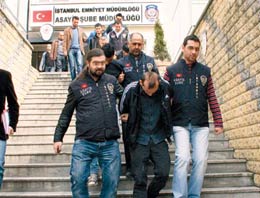 'Grup Yorum'un 2 üyesi serbest