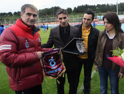 Futsal takımından Güneş'e ziyaret