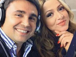 Hadise'yi tam 27 kez öptü!