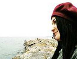 Zincirle yatağa bağladılar ve!